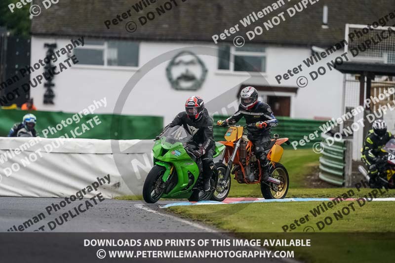 enduro digital images;event digital images;eventdigitalimages;mallory park;mallory park photographs;mallory park trackday;mallory park trackday photographs;no limits trackdays;peter wileman photography;racing digital images;trackday digital images;trackday photos